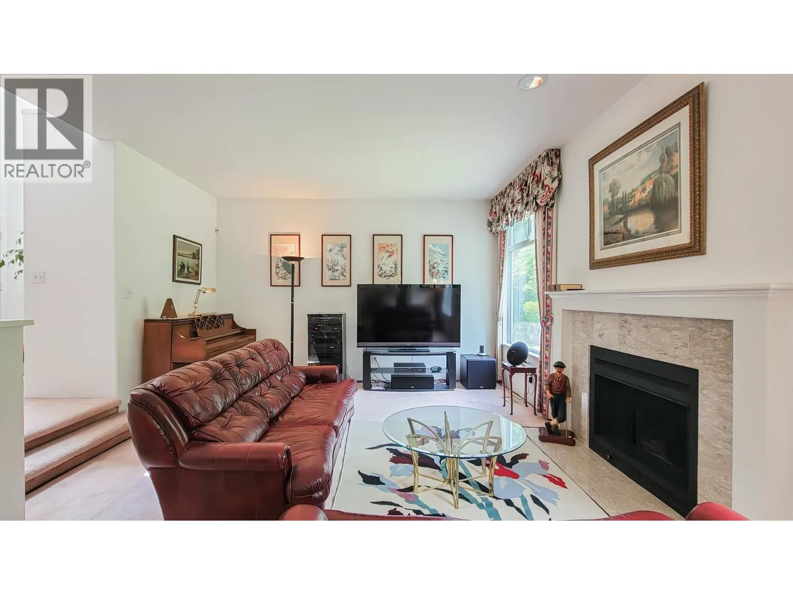 1406 VISTAVIEW COURT