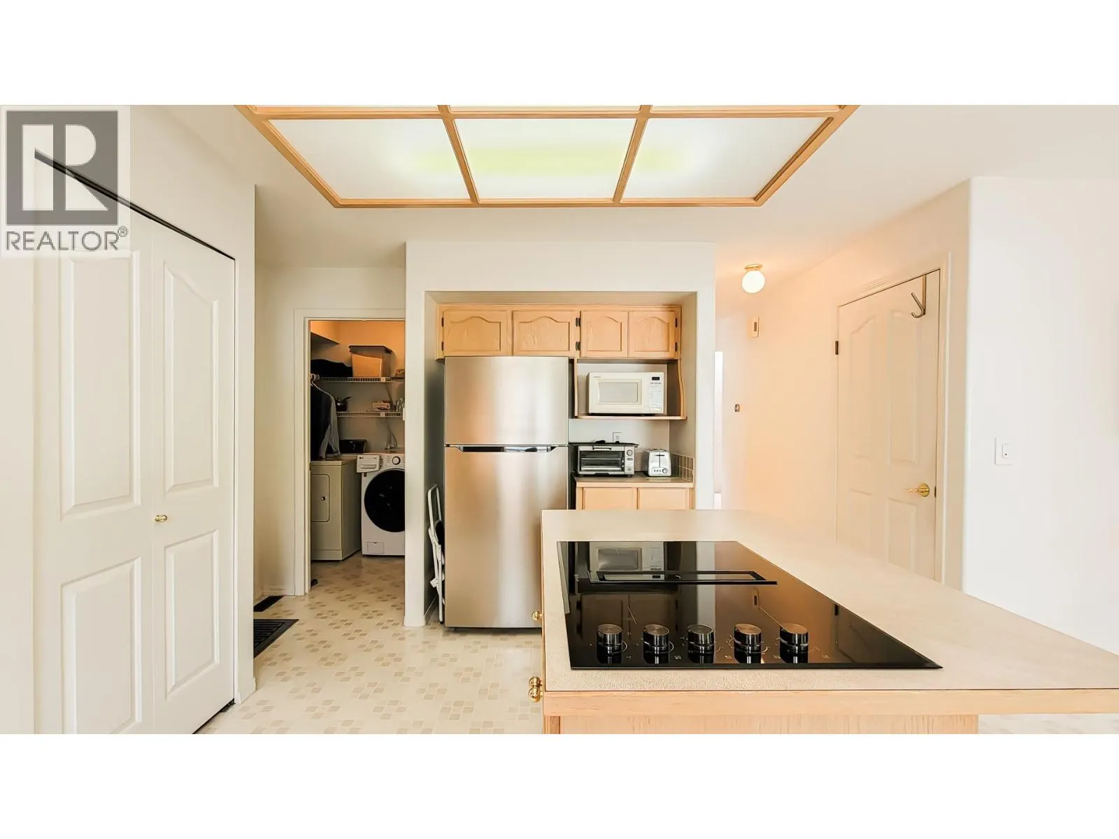1406 VISTAVIEW COURT