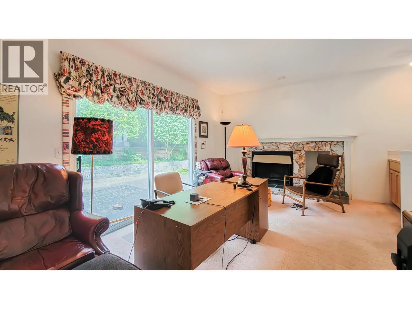 1406 VISTAVIEW COURT