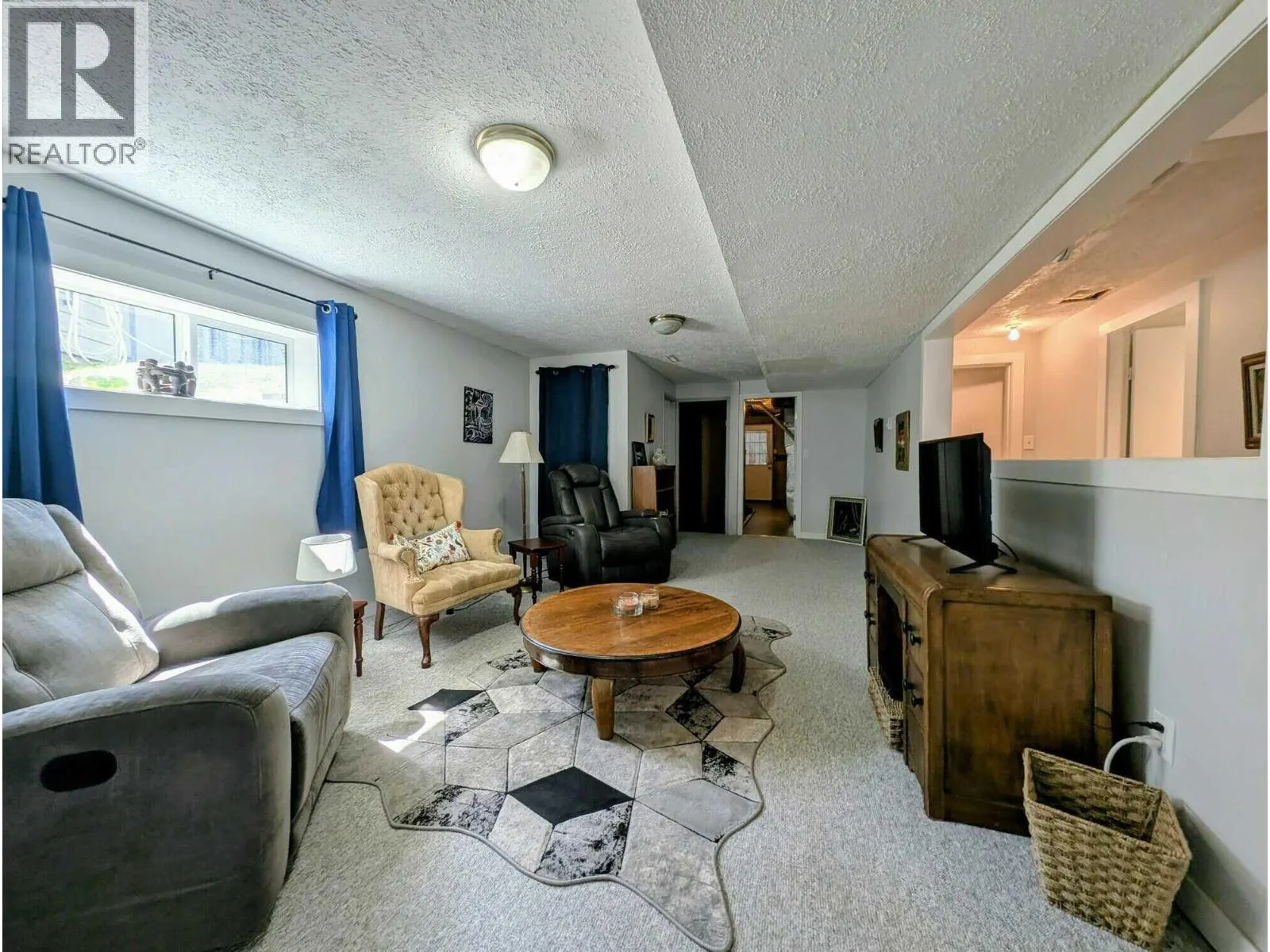 605 HULL ROAD
