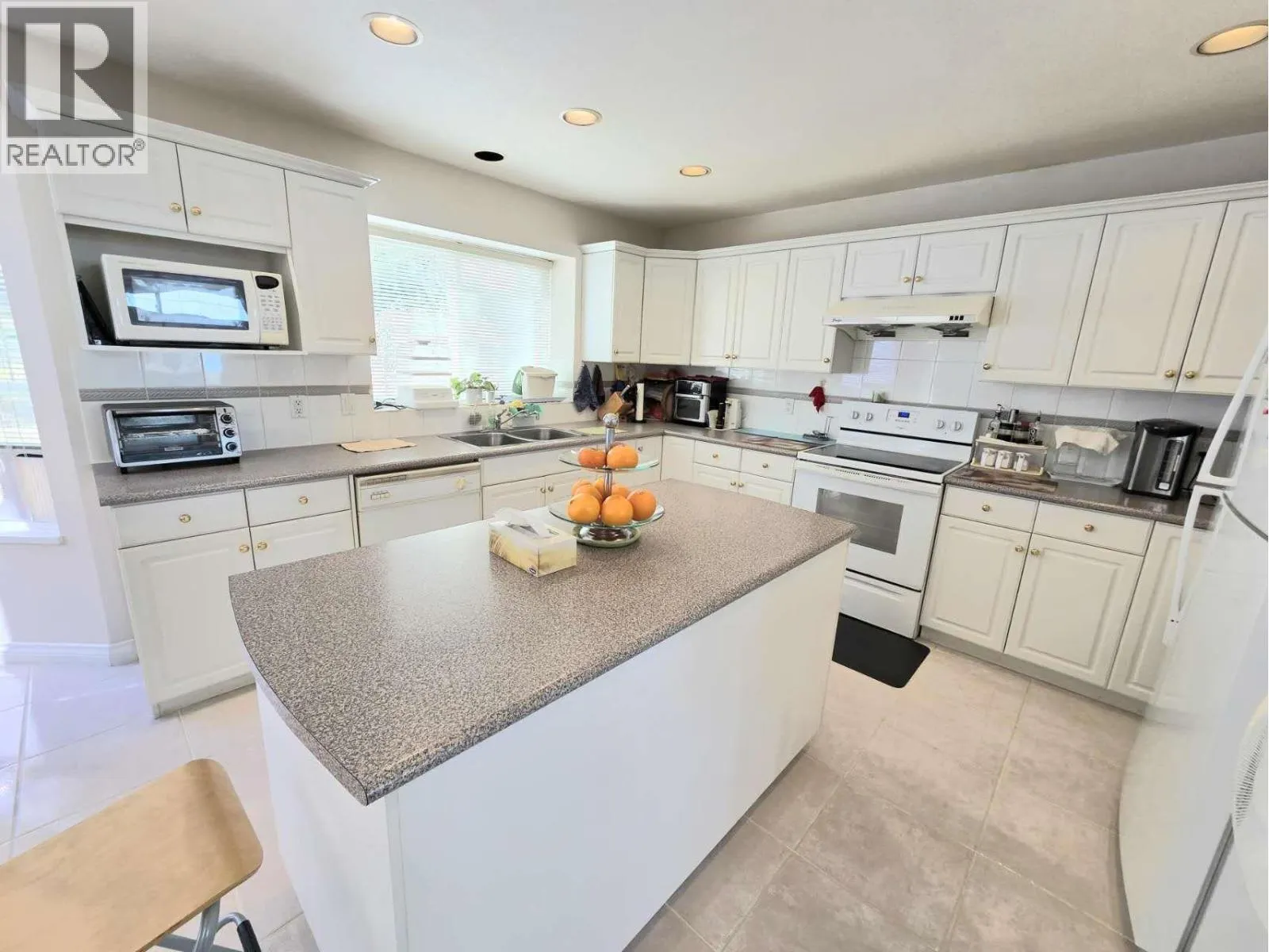 2955 BLACKBEAR COURT