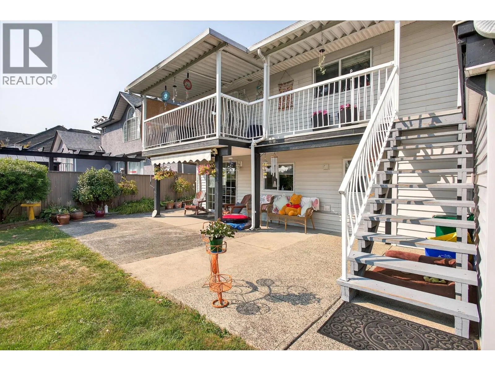 2126 KUGLER AVENUE