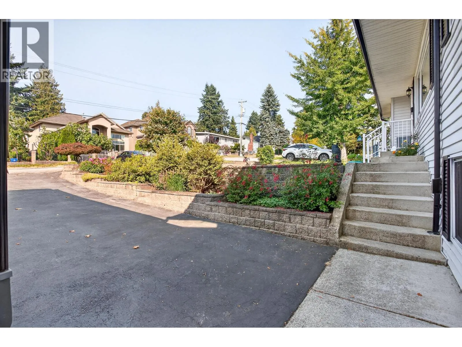2126 KUGLER AVENUE