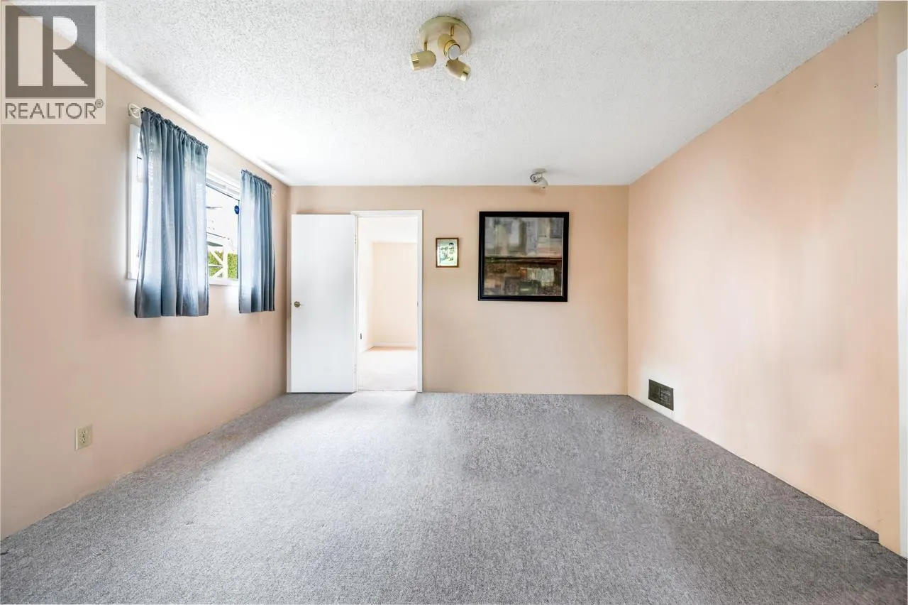 6680 COLTSFOOT DRIVE