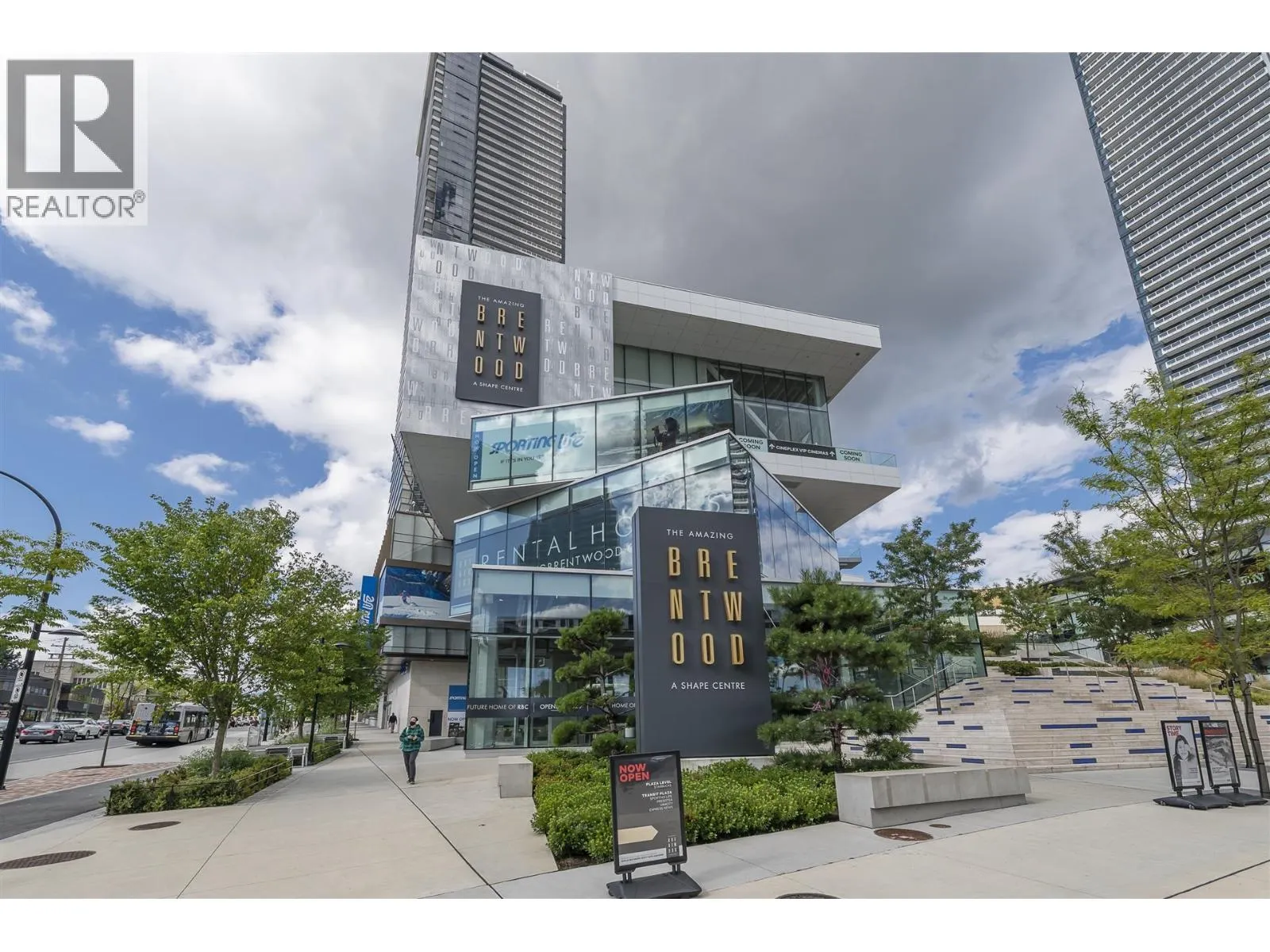 34 5330 BROADWAY