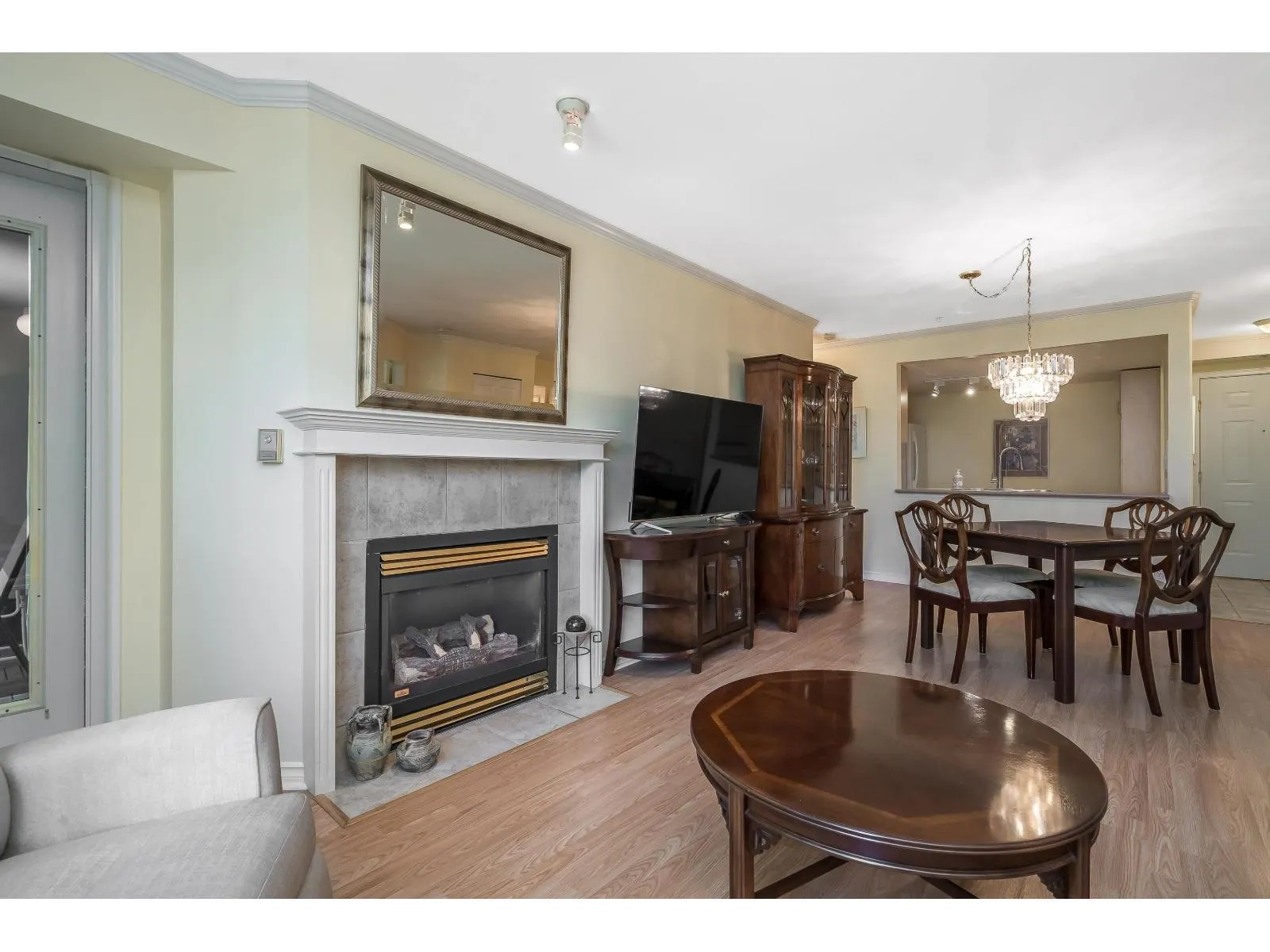 #303 15325 17 AVENUE
