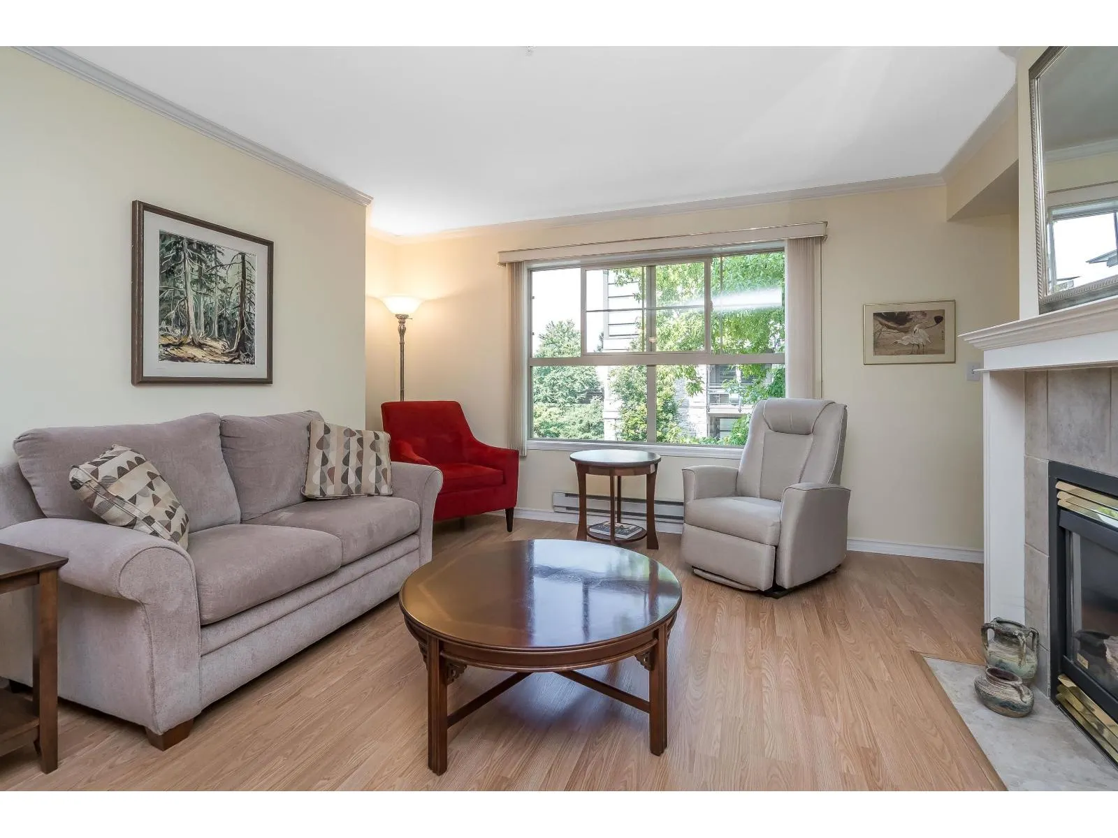 #303 15325 17 AVENUE