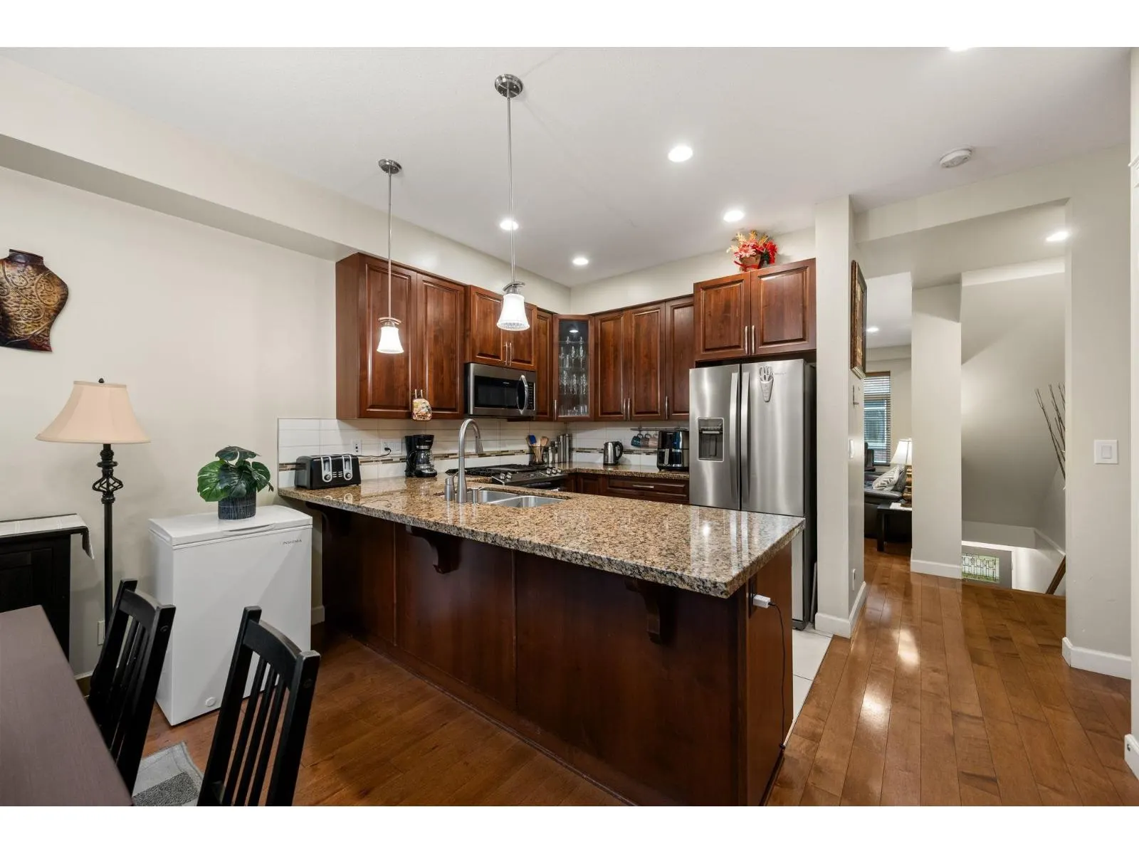 152 20738 84 AVENUE