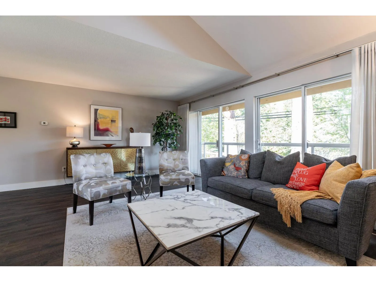10 1781 130 STREET