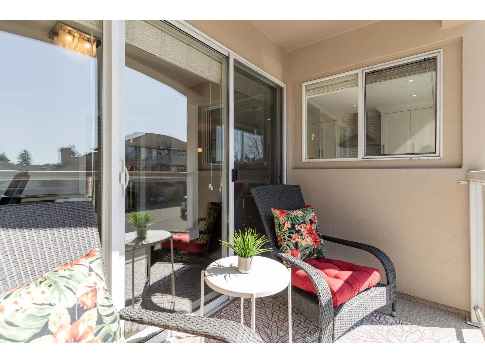10 1781 130 STREET