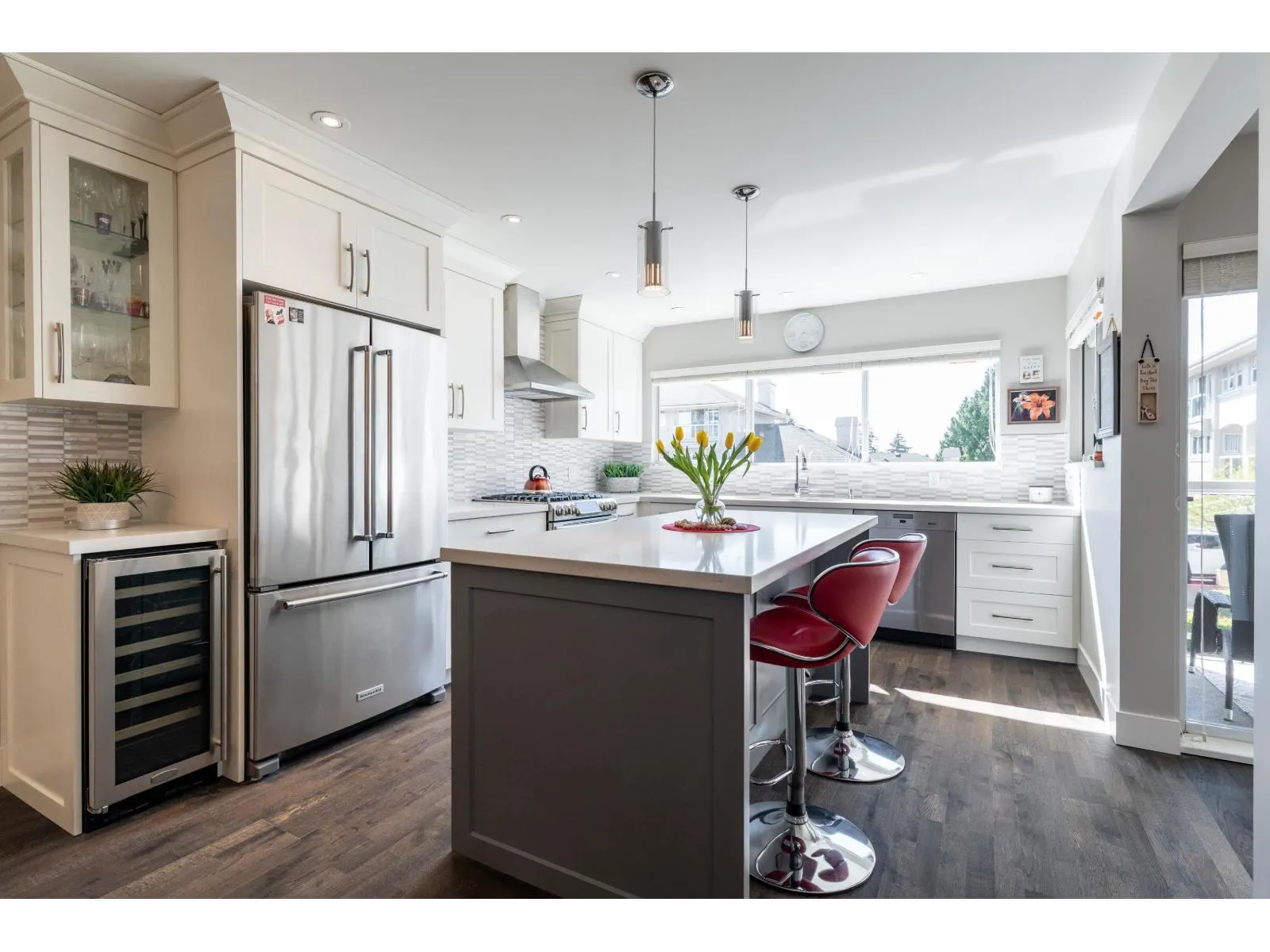 10 1781 130 STREET