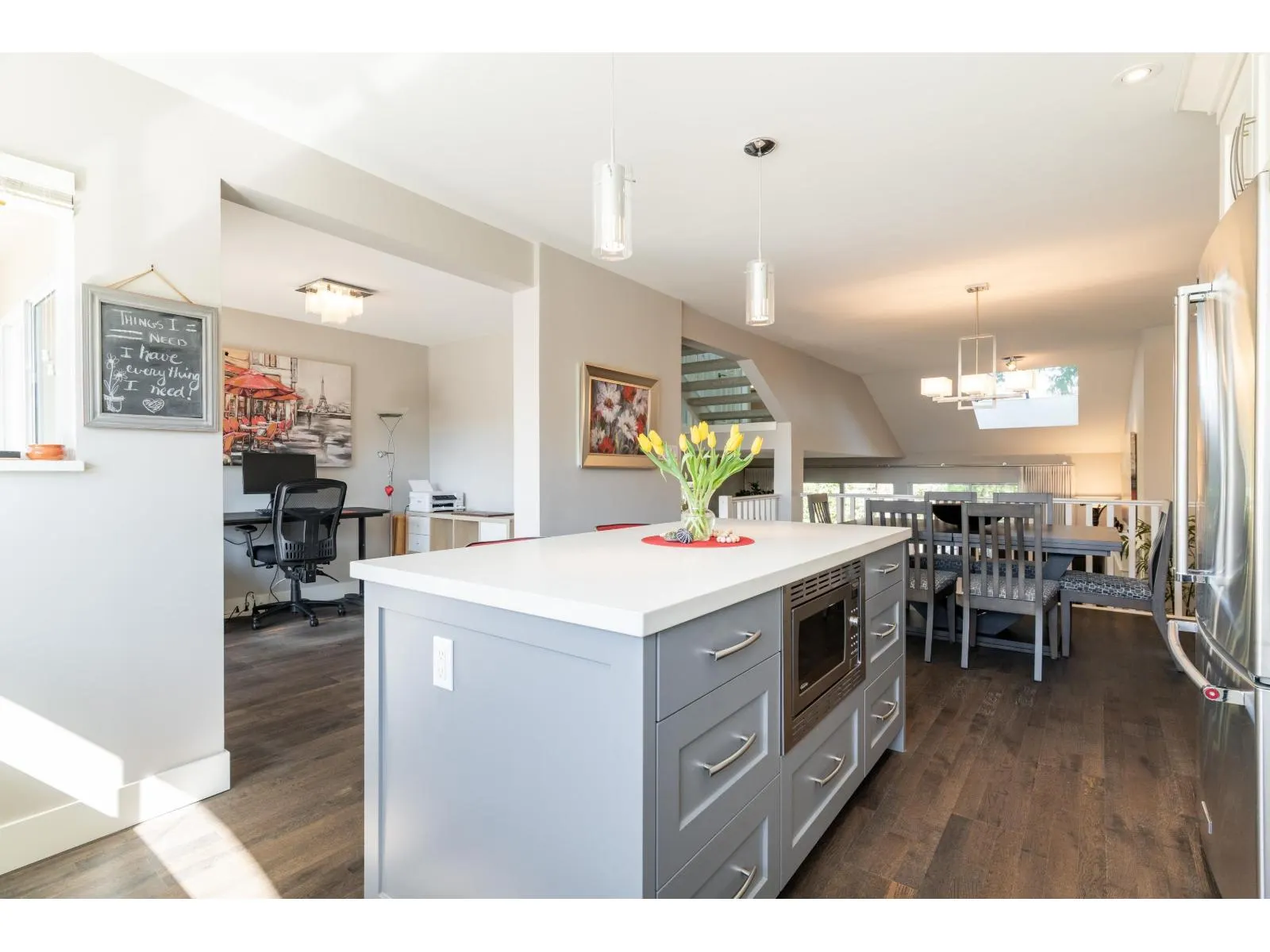 10 1781 130 STREET