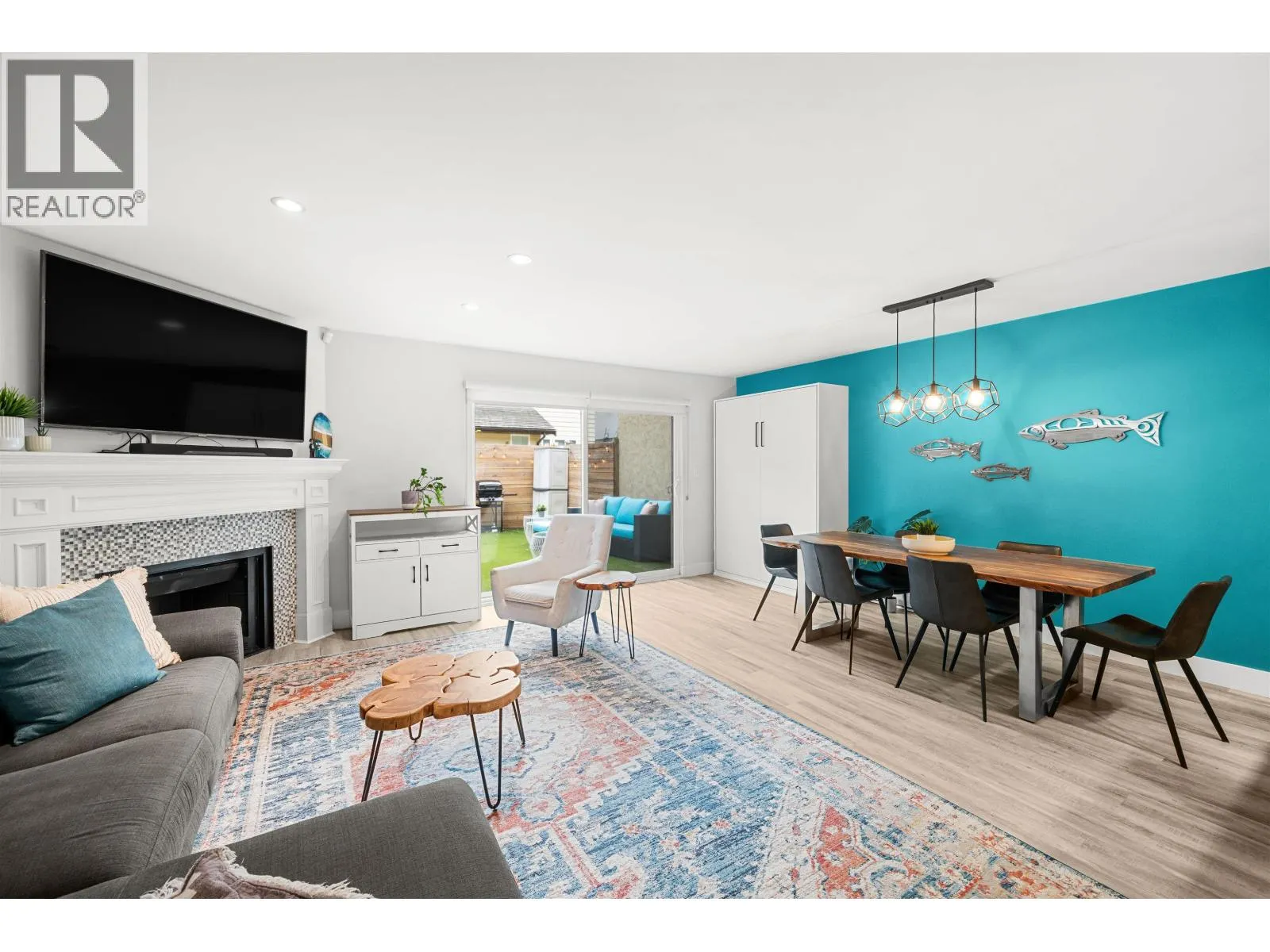 6100 TIFFANY BOULEVARD