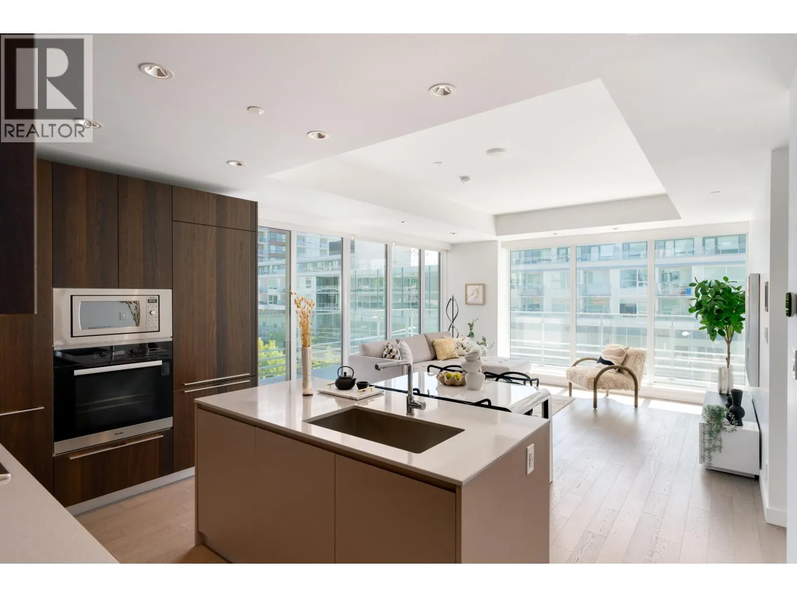310 6622 PEARSON WAY