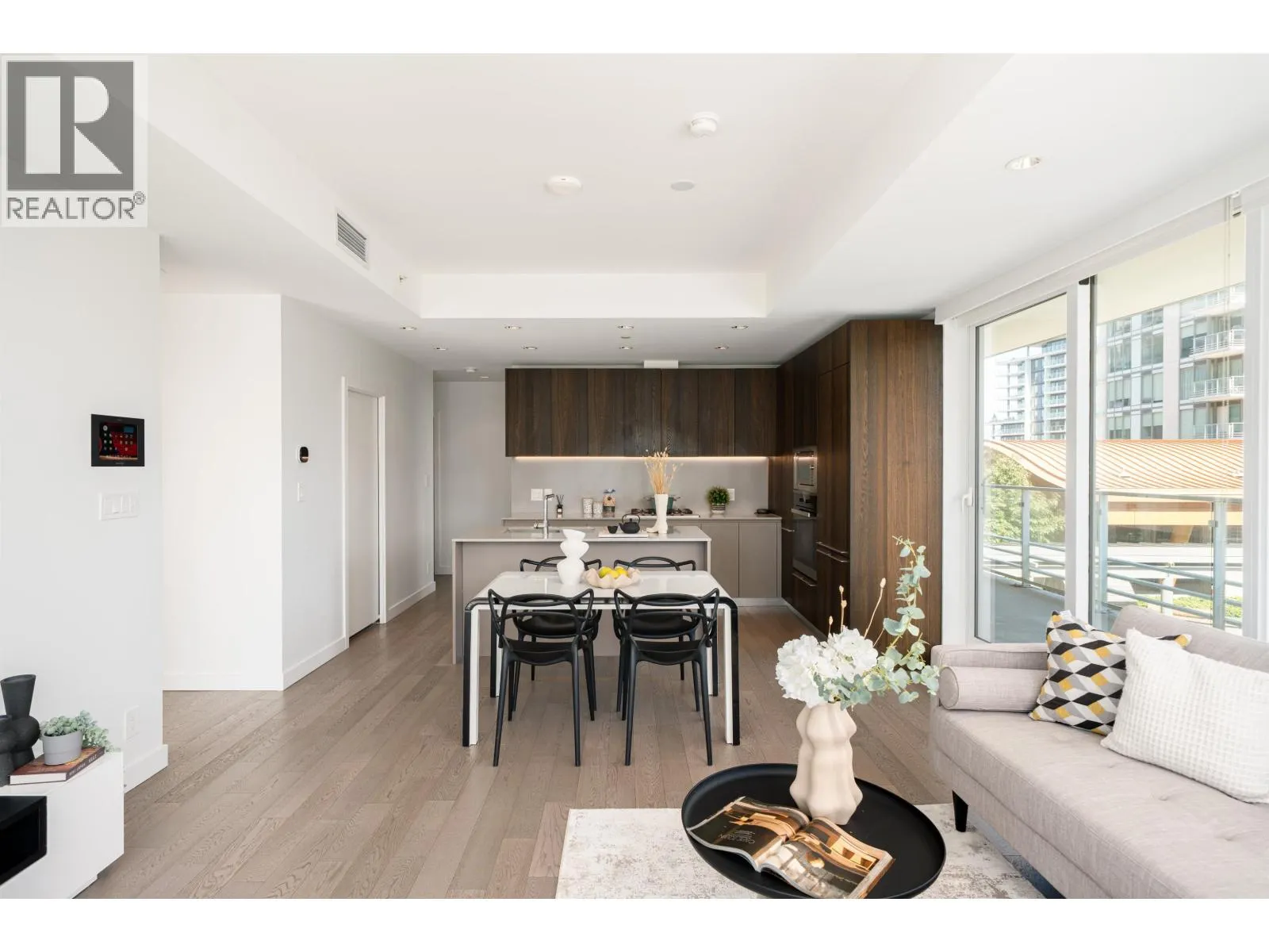 310 6622 PEARSON WAY