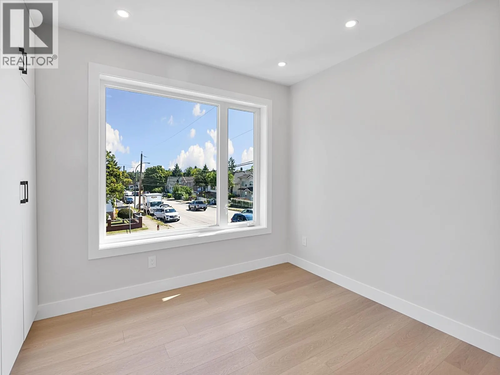 4041 ST. CATHERINES STREET