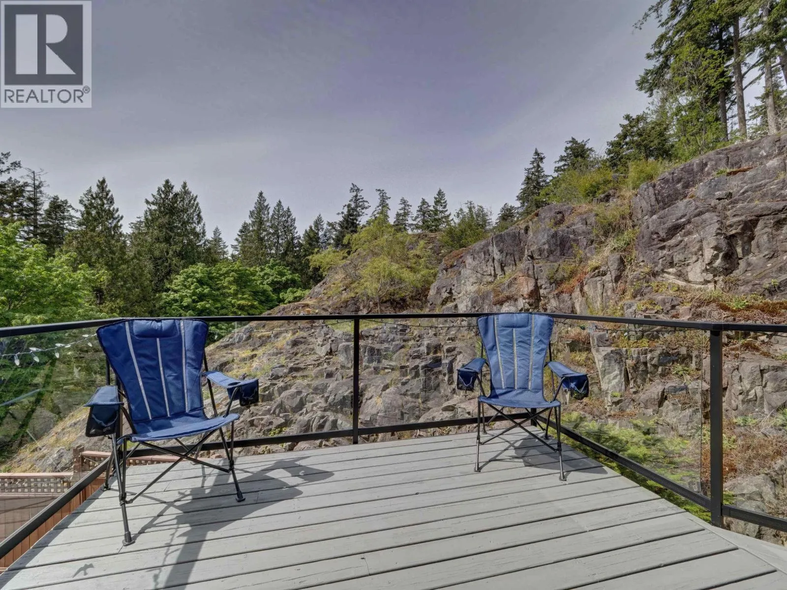 8362 REDROOFFS ROAD