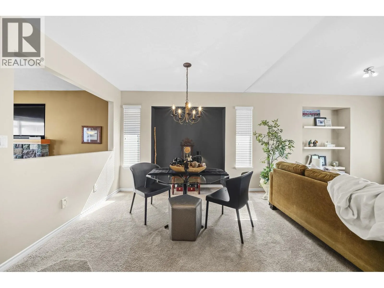 23649 KANAKA WAY