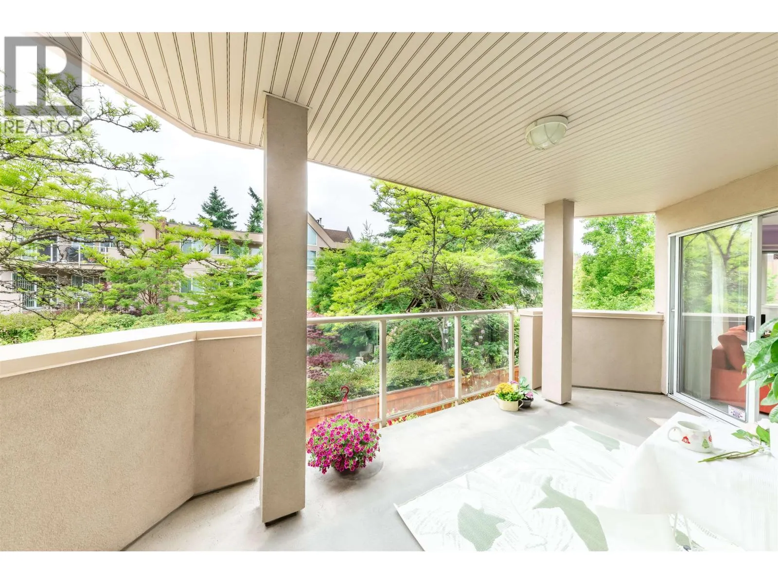 260 8611 ACKROYD ROAD