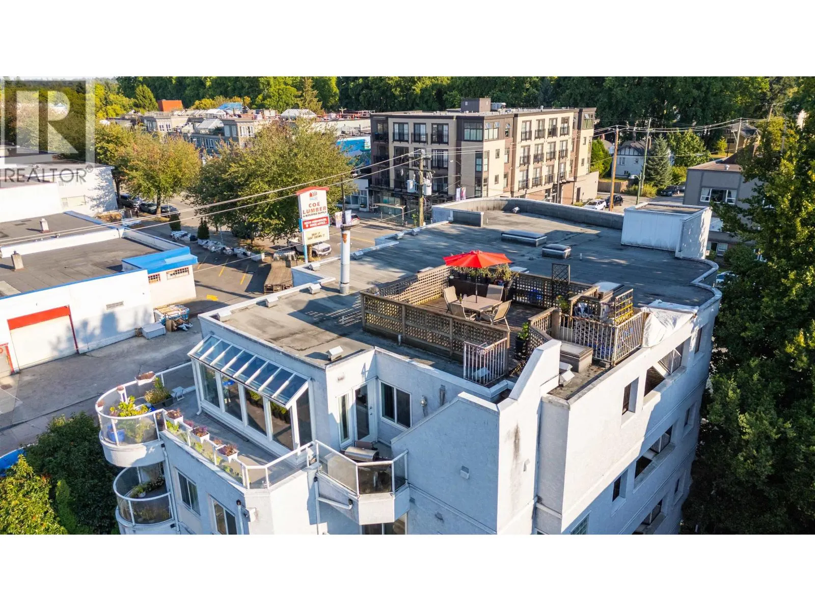 403 3505 W BROADWAY