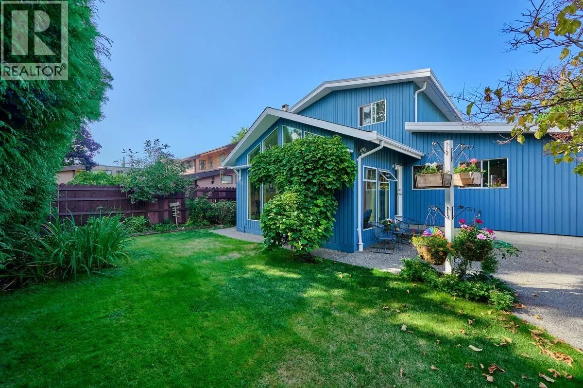 4228 CRAIGFLOWER DRIVE