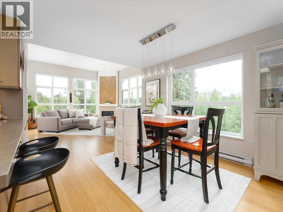 402 3732 MT SEYMOUR PARKWAY