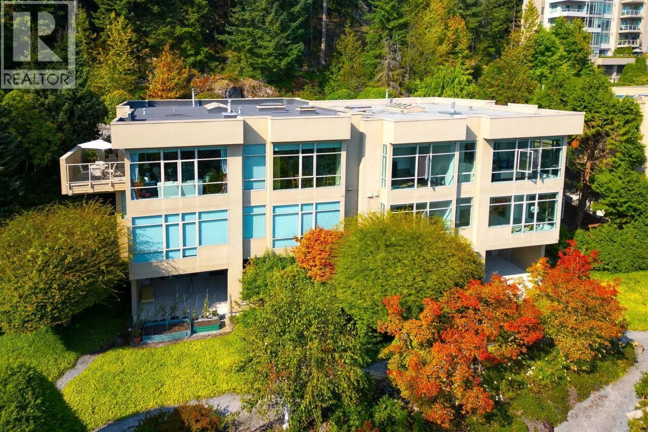 3178 DEER RIDGE DRIVE