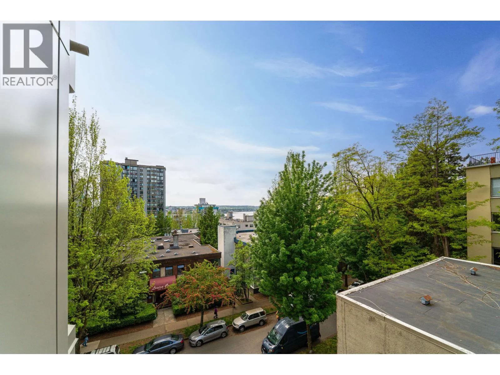 501 1345 BURNABY STREET