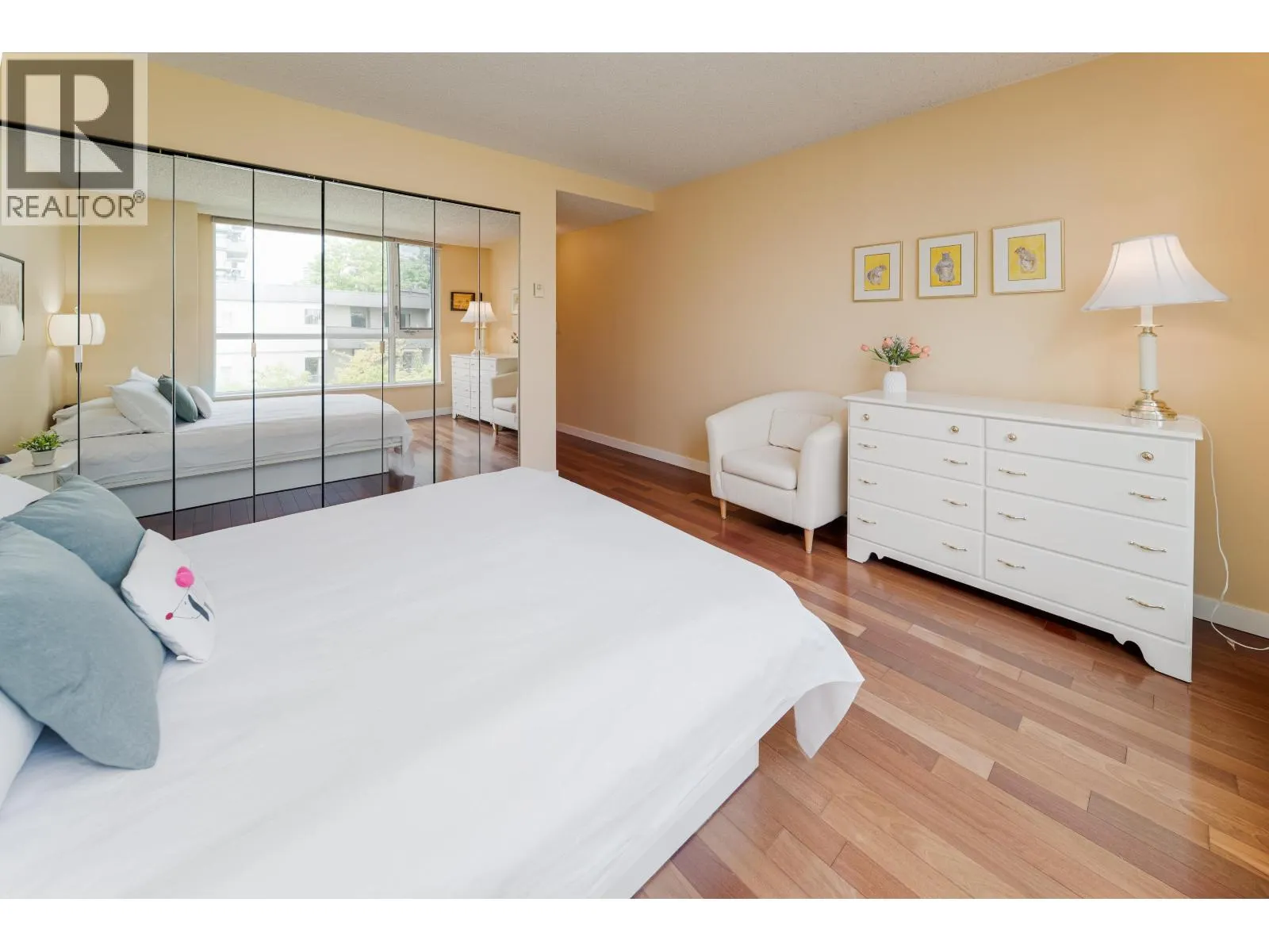 501 1345 BURNABY STREET