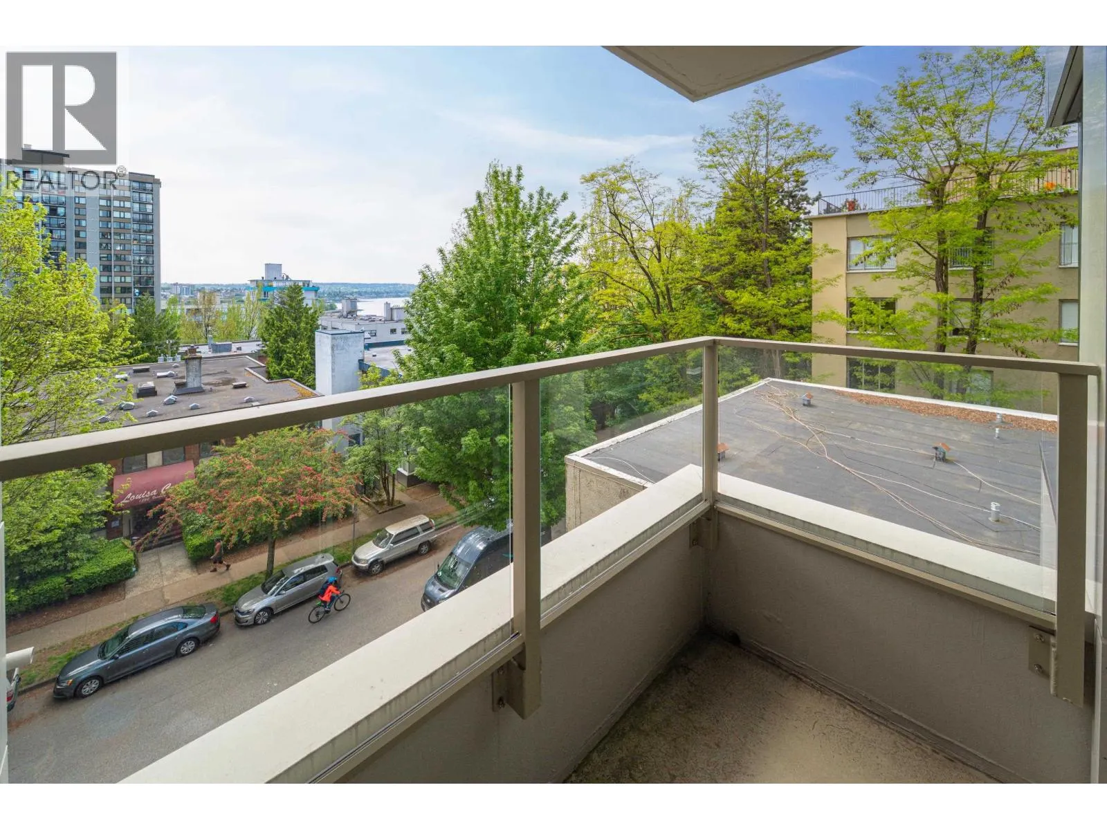 501 1345 BURNABY STREET