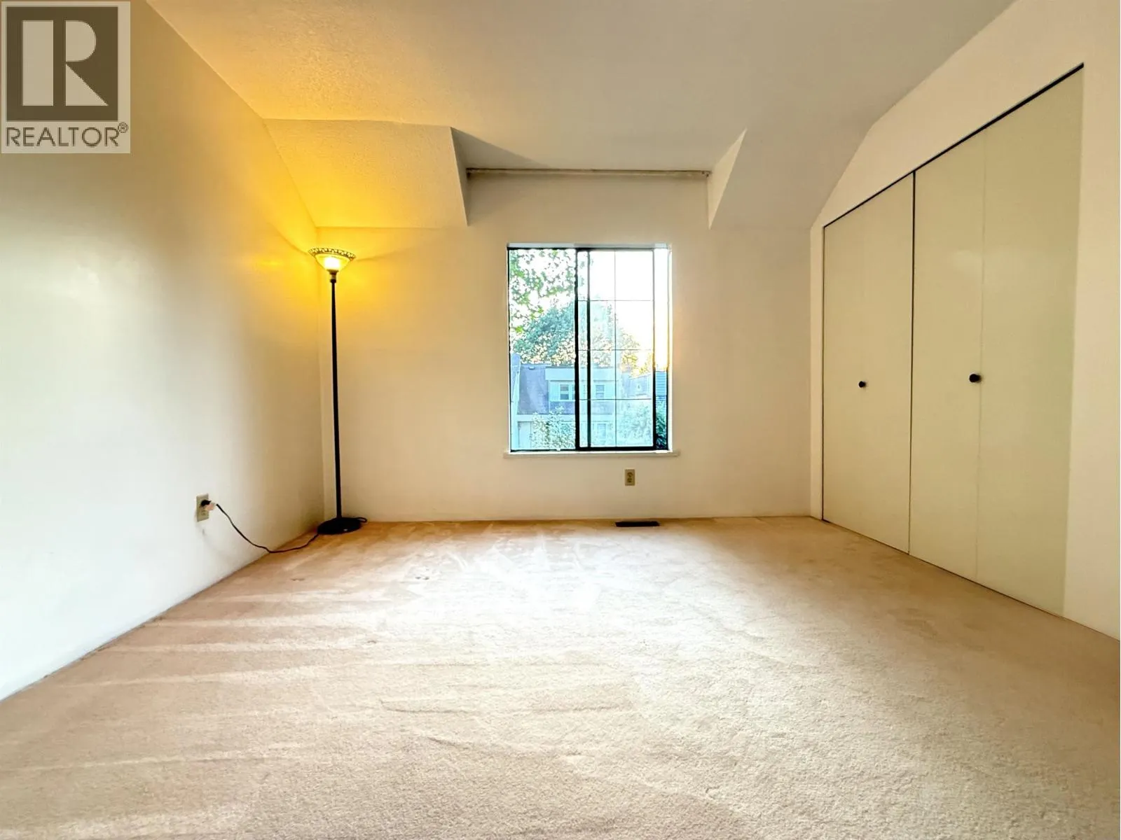 9160 MASKALL DRIVE