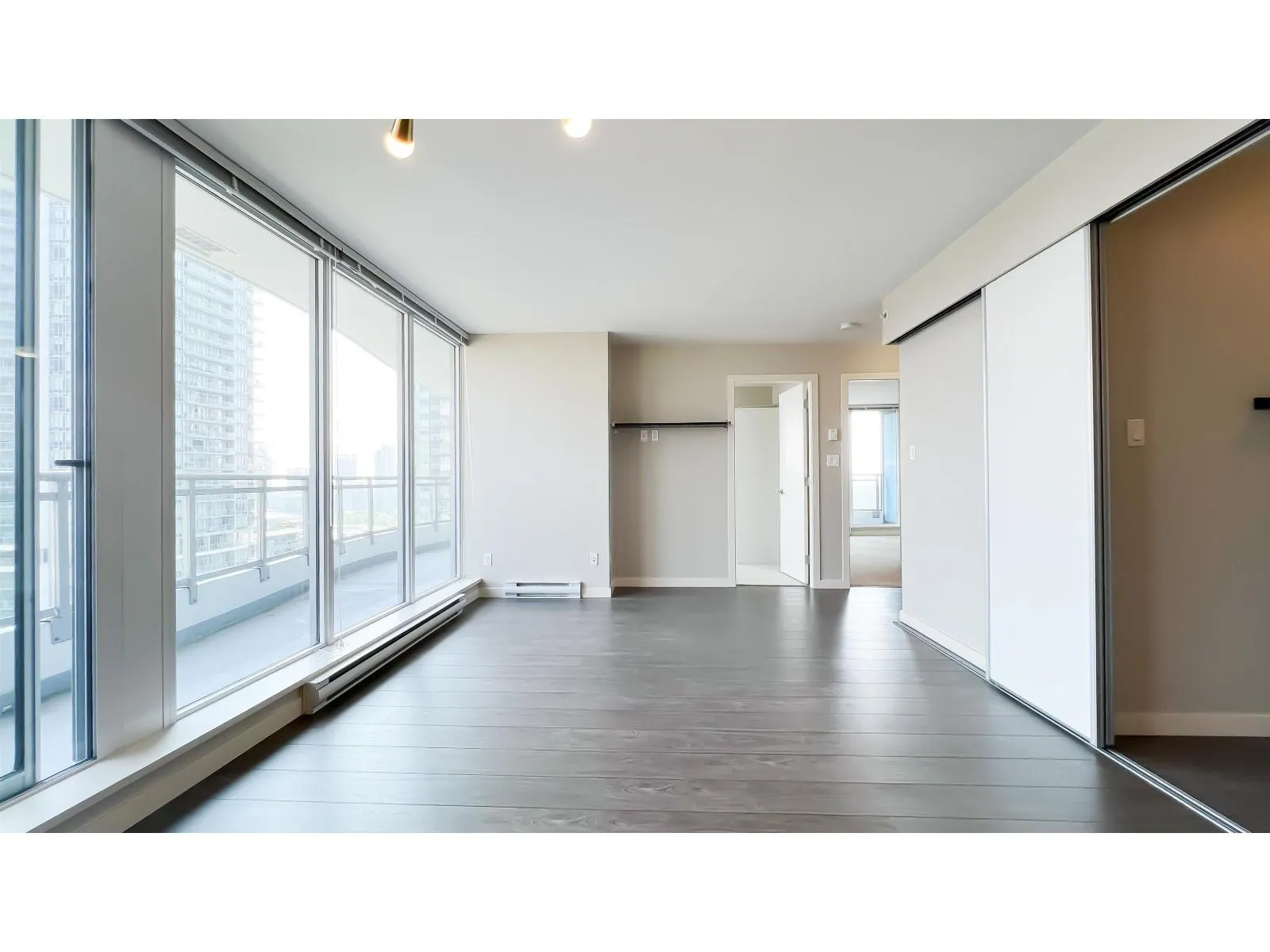 1905 13303 CENTRAL AVENUE