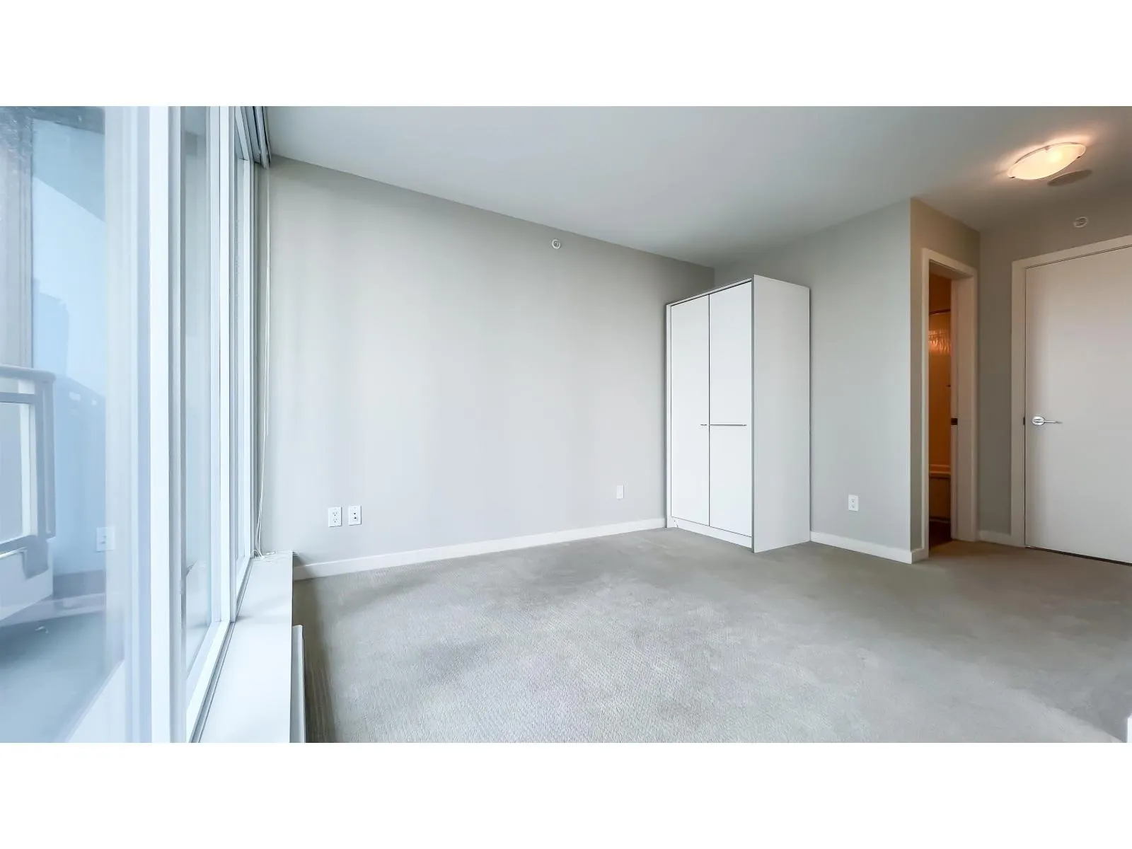 1905 13303 CENTRAL AVENUE