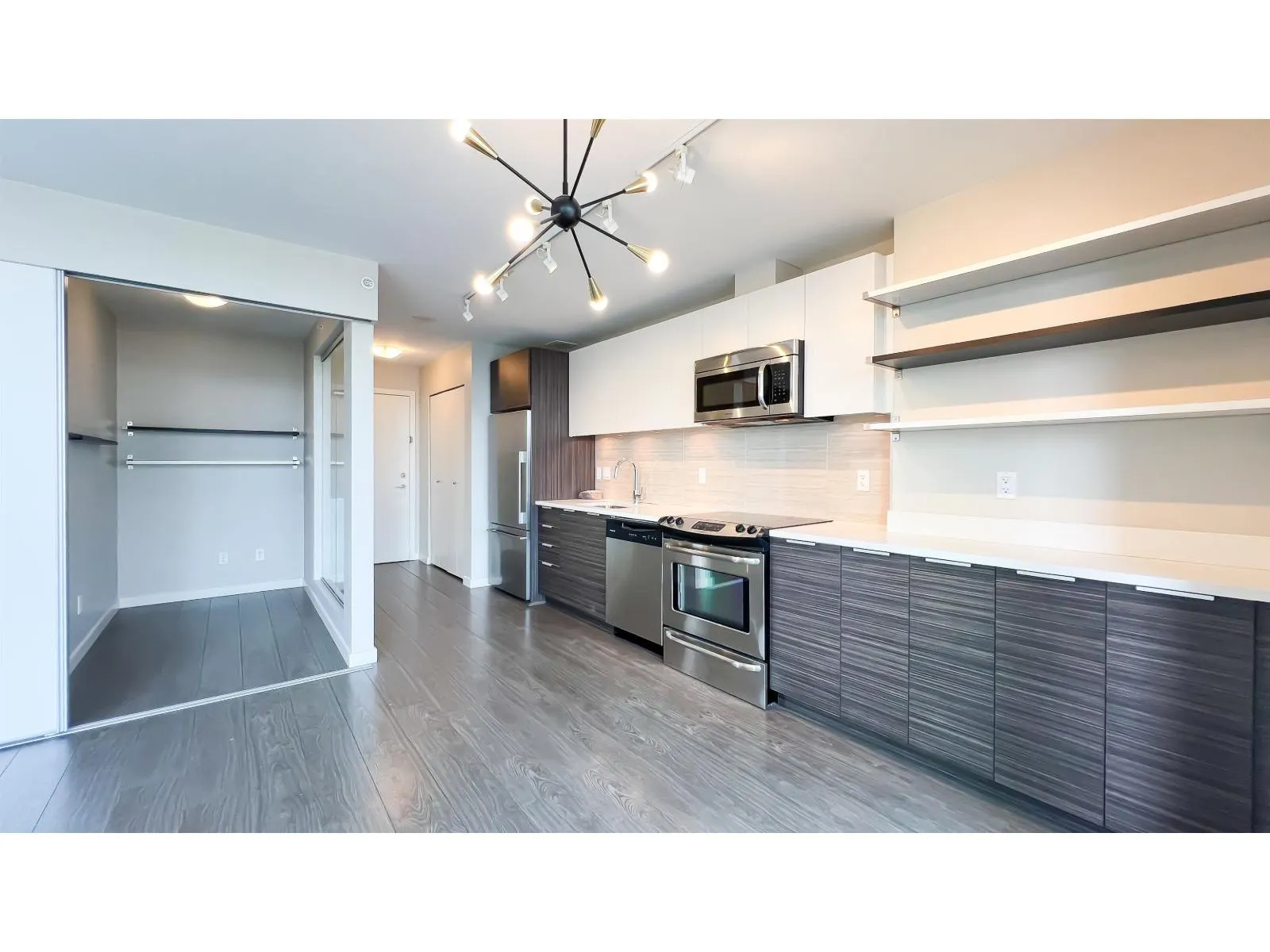 1905 13303 CENTRAL AVENUE