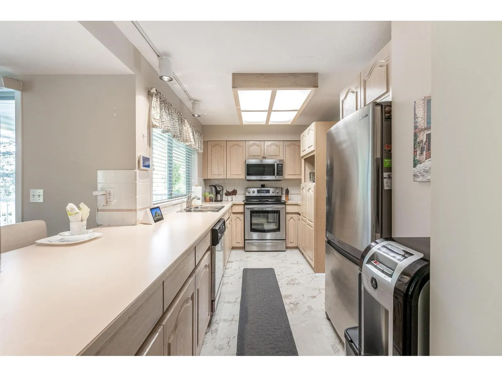 13 16363 85 AVENUE