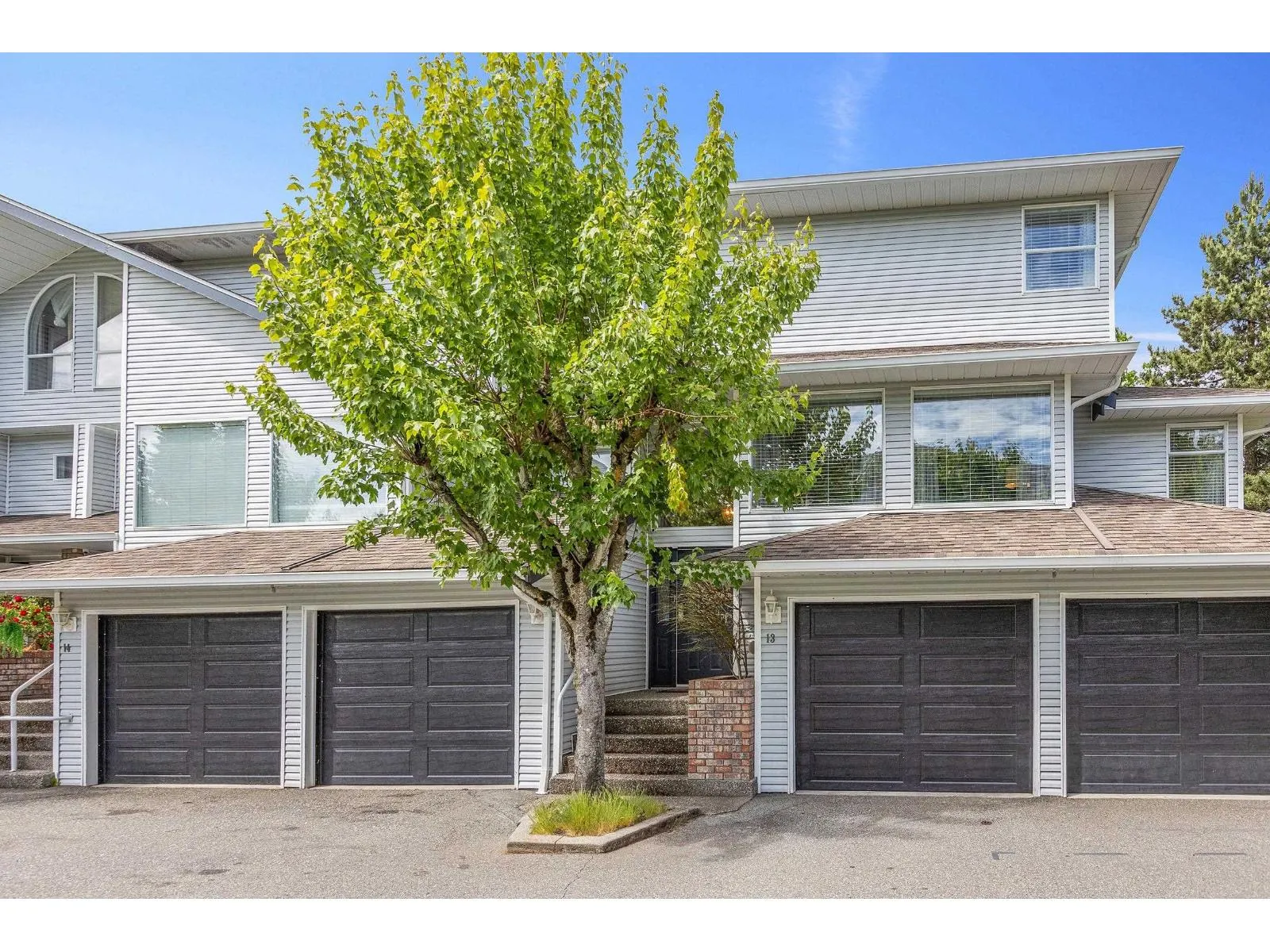 13 16363 85 AVENUE
