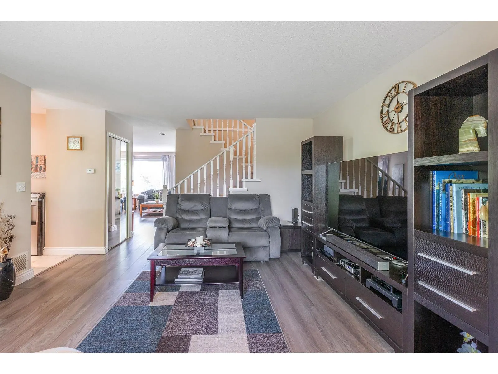 13 16363 85 AVENUE