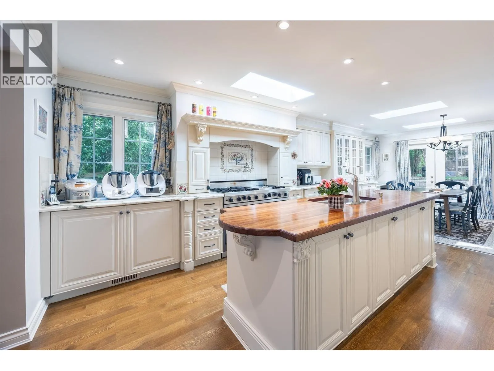 539 NEWCROFT PLACE