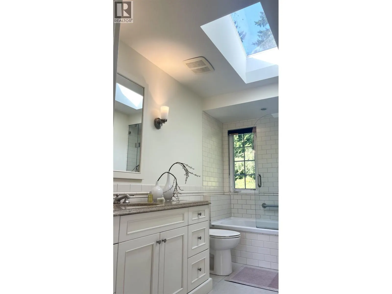 539 NEWCROFT PLACE