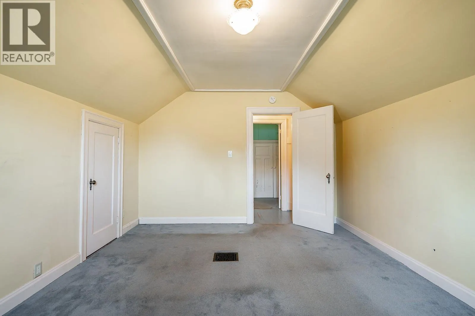 441 KELLY STREET