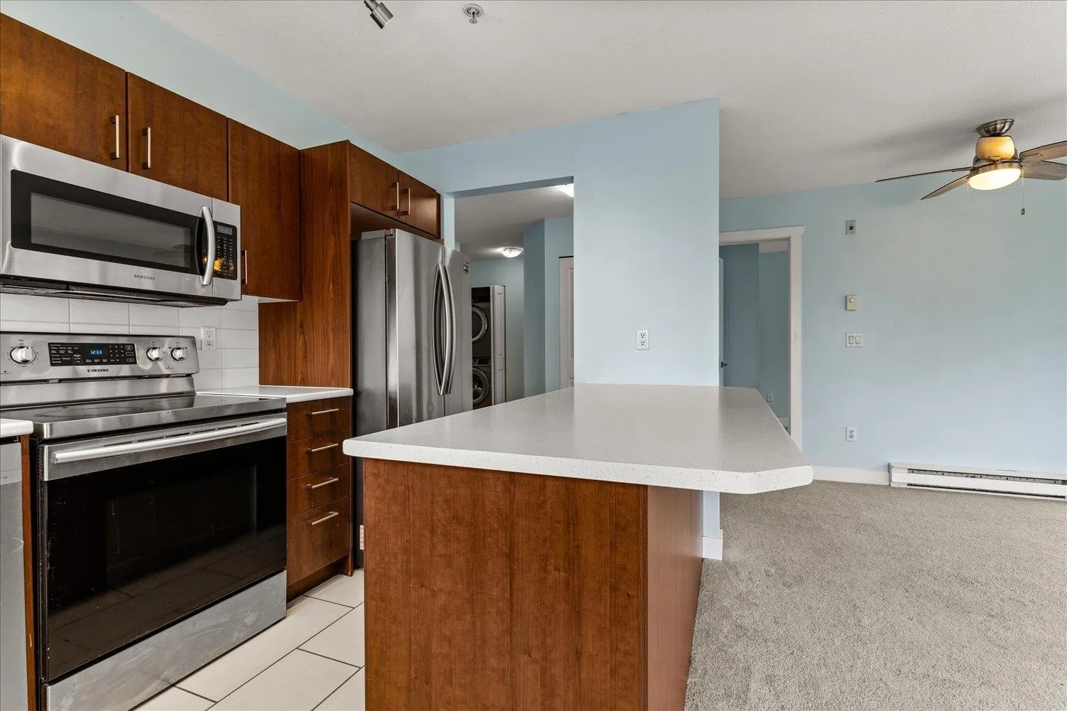 302 45561 YALE ROAD|Chilliwack Proper South