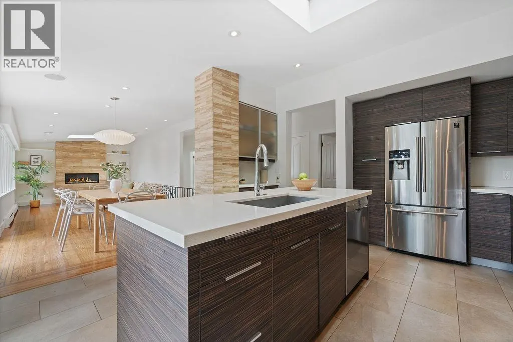 727 CRYSTAL COURT