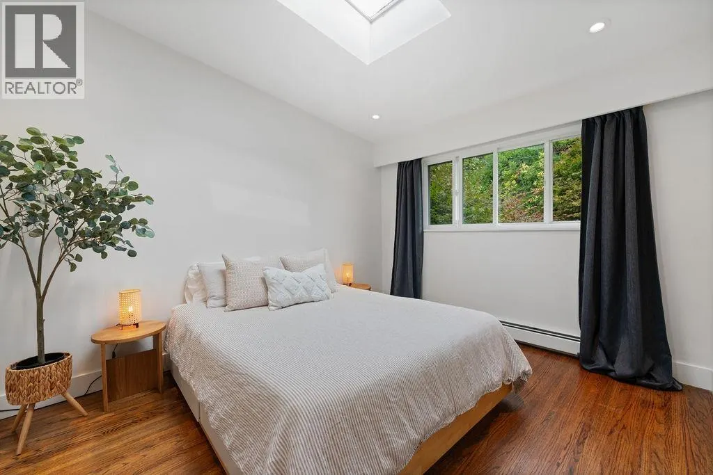 727 CRYSTAL COURT