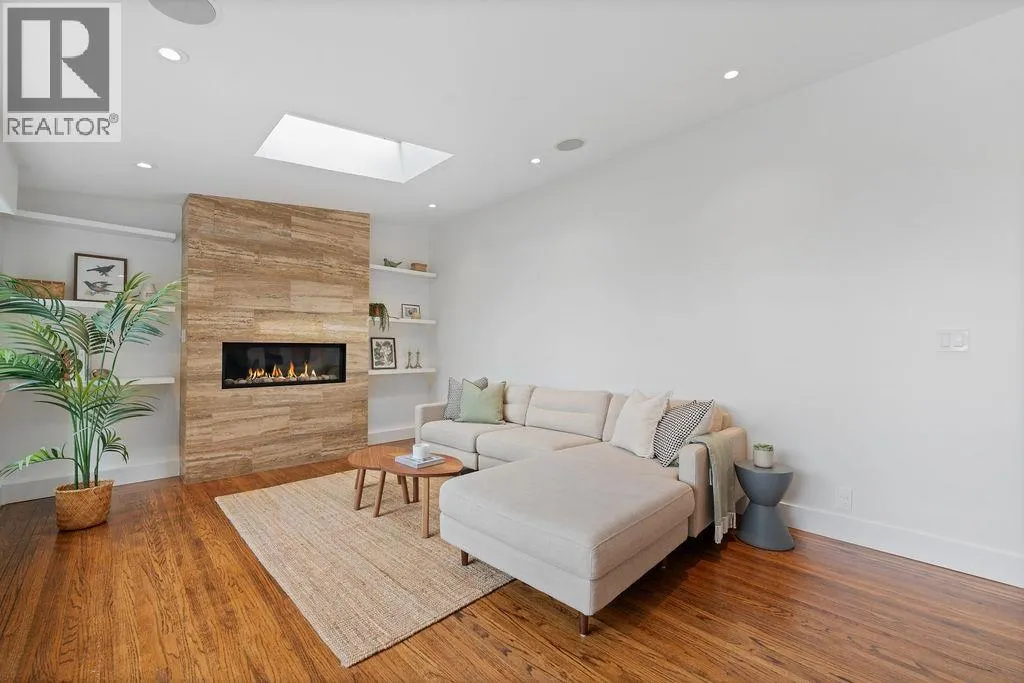 727 CRYSTAL COURT