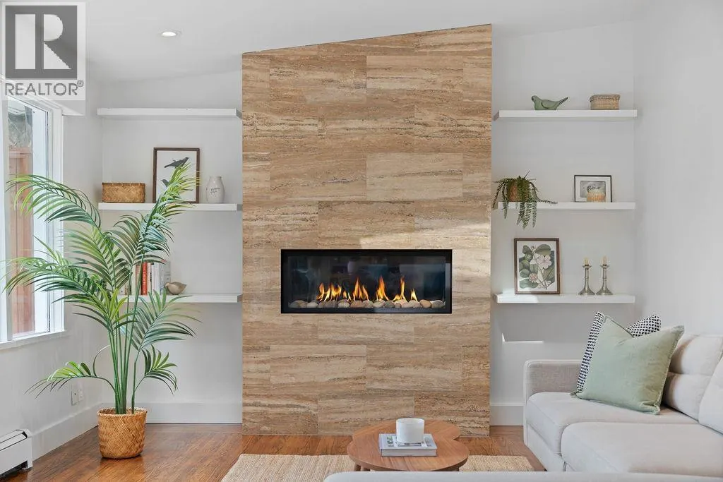 727 CRYSTAL COURT