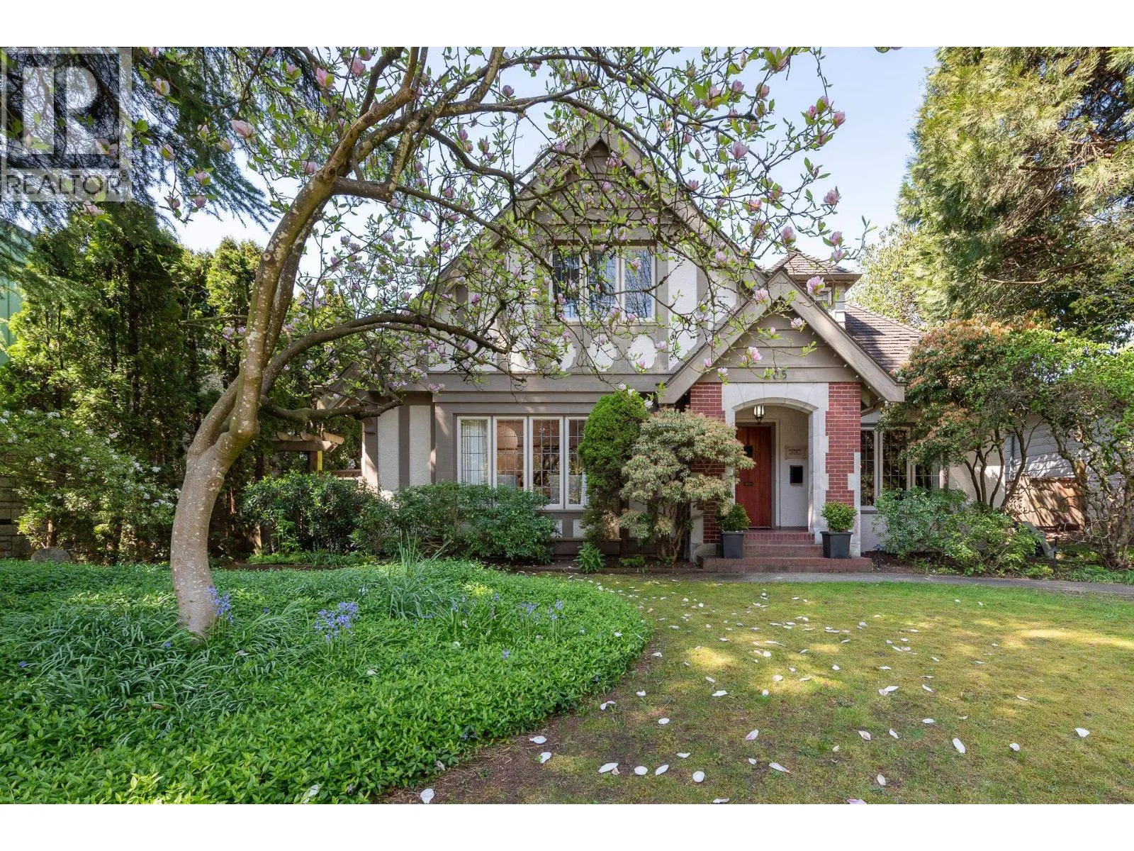 505 QUEENS AVENUE