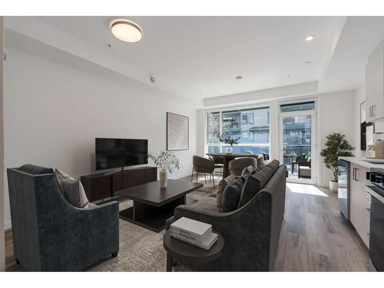 E103 13858 108 AVENUE
