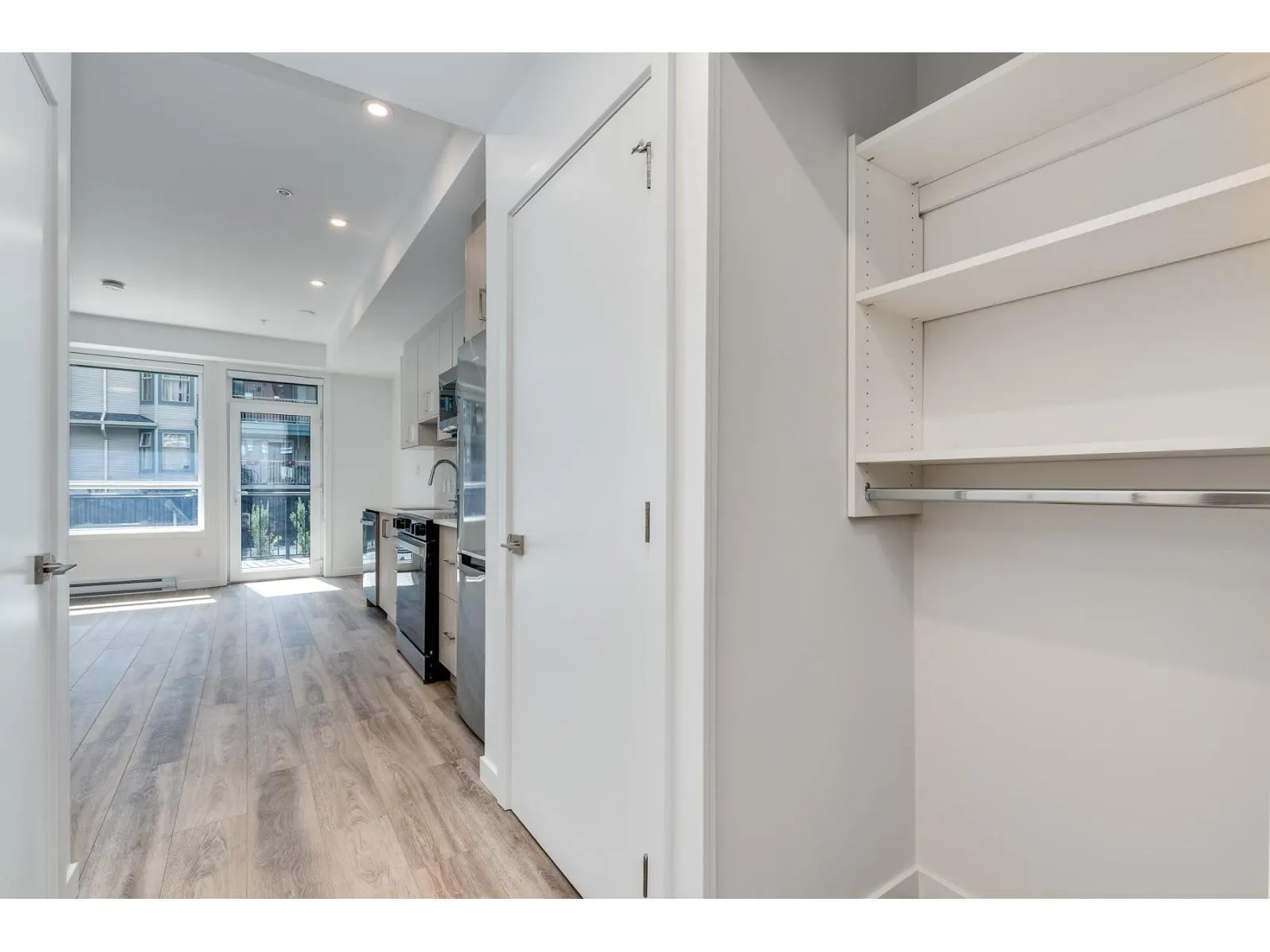 E103 13858 108 AVENUE