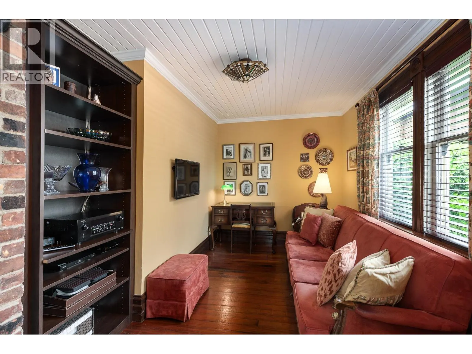 335 FOURTH STREET