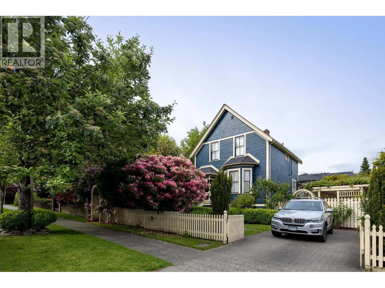 335 FOURTH STREET